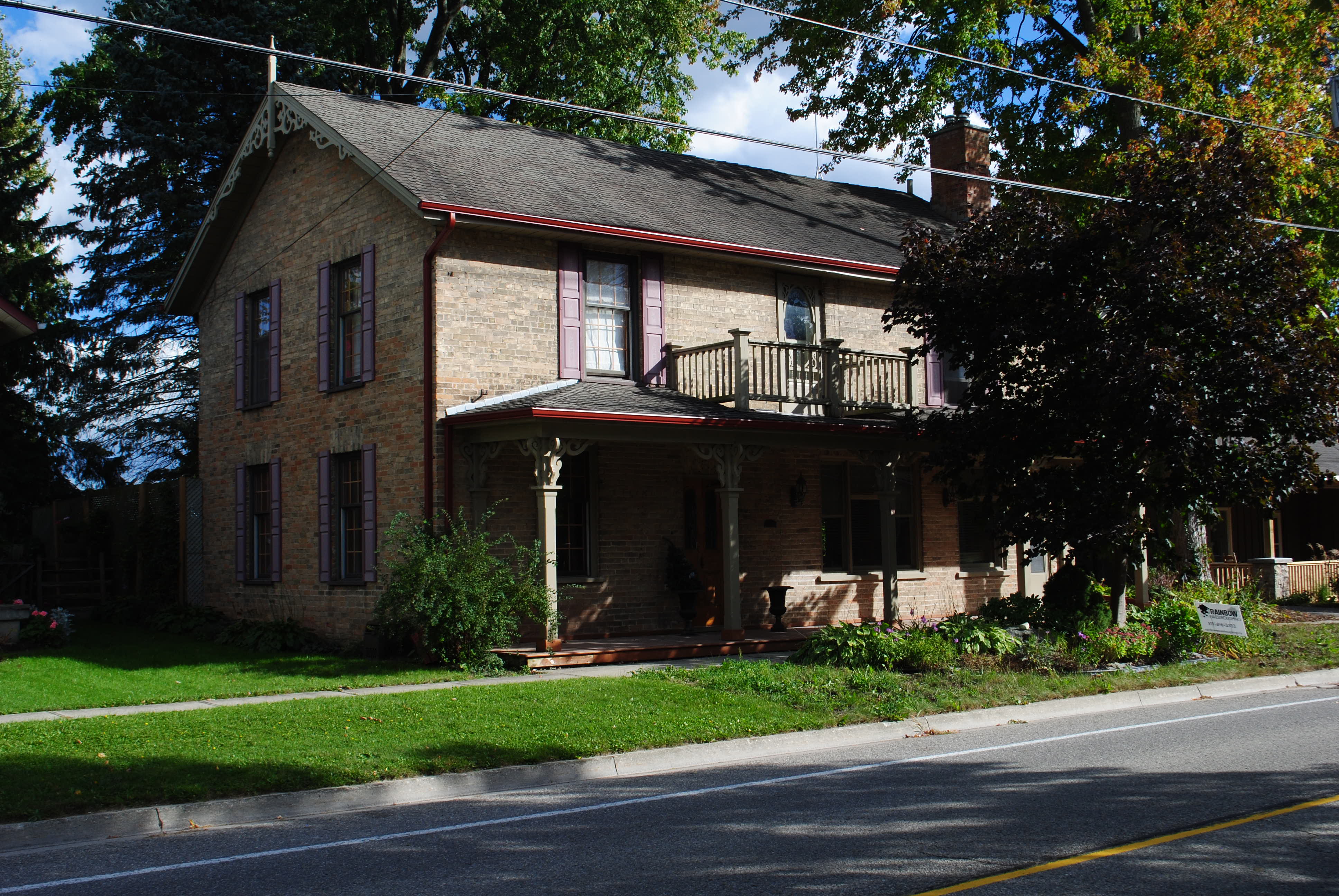 MacDonald House